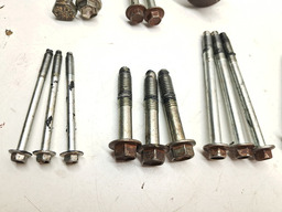 JOGO PARAFUSOS MOTOR RENAULT DUSTER 1.6 16V 2017 2018 A 22