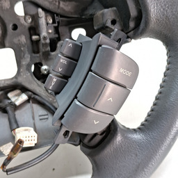 VOLANTE AZERA COURO 2009 2010 2011