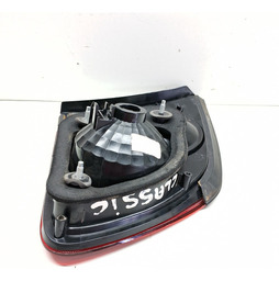 LANTERNA TAMPA TRASEIRA DIR CLASSIC 2011 2012 A 2016 DETALH