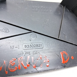 ACABAMENTO BANCO DIANT DIR MERIVA 2003 2004 2005 A 2012