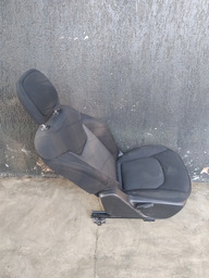 BANCOS DIANTEIRO DIREITO JEEP RENEGADE 2016/ ESTRUTURA TORTA