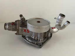 Bomba De Agua Termostatica Bmw X5 4.4 V8 Biturbo 2011