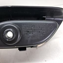 PUXADOR INTERNO DIANTEIRA DIREITA RENAULT KWID  2022 A 2024