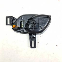 MAÇANETA INTERNA TRASEIRA DIREITA RENAULT KWID 2022 A 2024