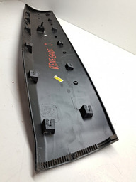 FRISO MOLDURA PORTA DIANT DIREITA RENEGADE 1.8 2017 A 2022