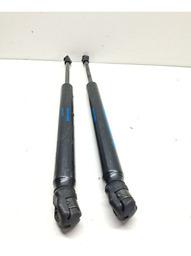 PAR AMORTECEDOR TAMPA TRASEIRA RENAULT KWID 2022 2023 2024