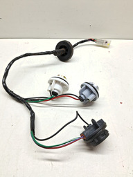 CIRCUITO SOQUETE LANTERNA DIREITA RENAULT KWID 2022 A 2024