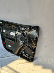 FORRO PORTA DIANTEIRA DIREITA AUDI Q3 2013 A A 2019