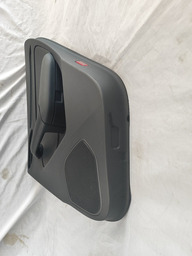 FORRO PORTA TRASEIRA DIREITA AUDI Q3 2020/