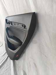 FORRO PORTA TRASEIRA DIREITA AUDI Q3 2020/