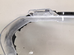 LENTE FAROL INFERIOR ESQUERDO RENAULT KWID 2022 2023 2024 