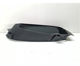 MOLDURA MASCARA NEGRA FAROL INFERIOR DIREITO KWID 2022 A 24