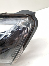 LENTE ESQUERDA FAROL SUPERIOR KWID 1.0 3C 22 23 24 C/AVARIA 