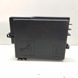 TAMPA CAIXA FUSÍVEL RENAULT KWID 1.0 3CC 2022 2023 2024 