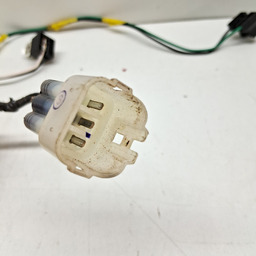 CHICOTE FAROL INFERIOR RENAULT ORIGINAL 2022 2023 2024 