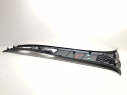 MOLDURA ACABAMENTO COLUNA CENTRAL DIREITA KWID 2022 A 2024