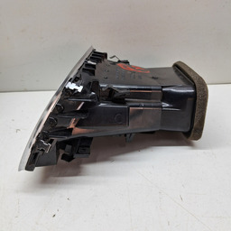 DIFUSOR AR LATERAL DIREITA AUDI Q3 1.4 TFSI 2015 A 2019