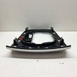 MOLDURA ACABAMENTO TRAMBULADOR AUDI Q3 1.4 TFSI 2015 A 2019