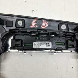 MOLDURA ACABAMENTO TRAMBULADOR AUDI Q3 1.4 TFSI 2015 A 2019