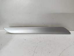 ACABAMENTO PORTA TRASEIRA DIREITA AUDI Q3 1.4 TSFI 2017/2019