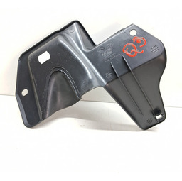 ACABAMANTO COLUNA DIR AUDI Q3 1.4 TFSI 2015 A 2019