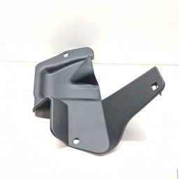 ACABAMANTO COLUNA DIR AUDI Q3 1.4 TFSI 2015 A 2019