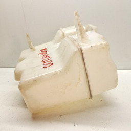 RESERVATORIO PARABRISA OUTLANDER 3.0 V6 2008 2009 10