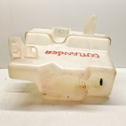 RESERVATORIO PARABRISA OUTLANDER 3.0 V6 2008 2009 10