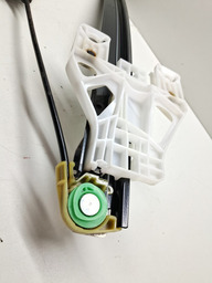 MÁQUINA VIDRO ELÉTRICO TRASEIRO ESQUERDO AUDI Q3 2015 A 2019