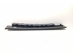 APLIQUE ACABAMENTO EXTERNO PORTA TRAS ESQ AUDI Q3 2015 A 19