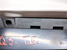 APLIQUE ACABAMENTO EXTERNO PORTA TRAS ESQ AUDI Q3 2015 A 19