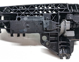 MAÇANETA EXTERNA DIANTEIRA DIREITA AUDI Q3 1.4 2015 A 2019