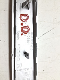 FRISO FORRO PORTA DIANTEIRA DIREITA AUDI Q3 1.4 2015 A 2019