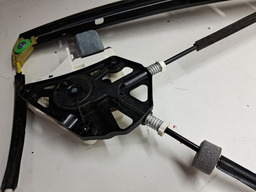 MAQUINA VIDRO DIANTEIRA DIREITA AUDI Q3 1.4 TFSI 2015 A 2019