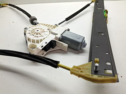 MAQUINA VIDRO DIANTEIRA DIREITA AUDI Q3 1.4 TFSI 2015 A 2019