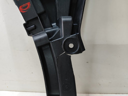 GUIA PARA-CHOQUE TRASEIRO DIREITO AUDI Q3 TSFI 1.4 2017/2019