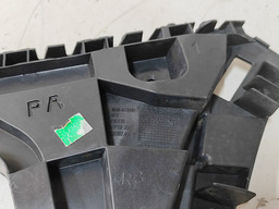 GUIA PARA-CHOQUE TRASEIRO DIREITO AUDI Q3 TSFI 1.4 2017/2019