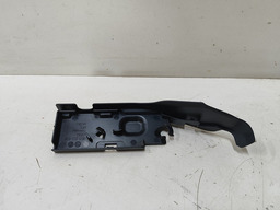 ACABAMENTO DOBRADIÇA ESQUERDO AUDI Q3 TSFI 1.4 15/19