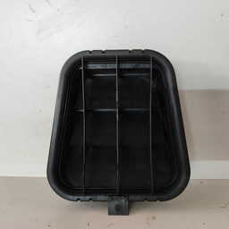 GRADE SAÍDA AR CARROCERIA AUDI Q3 TSFI 1.4 2015/2019