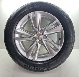 Roda Avulsa Gm Tracker 2023 Com Pneu Bridgestone 215/60/r16