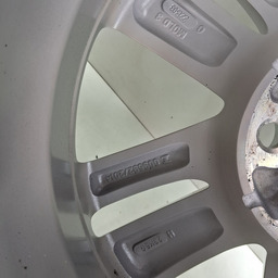 RODA AVULSA GM TRACKER 2023 COM PNEU BRIDGESTONE 215/60/R16