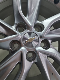 RODA AVULSA GM TRACKER 2023 COM PNEU BRIDGESTONE 215/60/R16