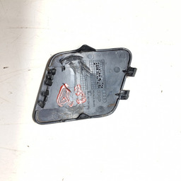 TAMPA ACABAMENTO REBOQUE DIANTEIRO AUDI Q3 2015 A 2019