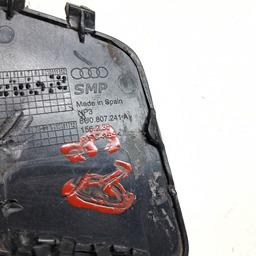 TAMPA ACABAMENTO REBOQUE DIANTEIRO AUDI Q3 2015 A 2019