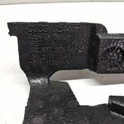 ISOPOR REFORÇO LANTERNA ESQUERDA AUDI Q3 1.4 2015 A 2019