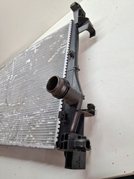 RADIADOR JEEP RENEGADE 1.8 FLEX AUTOMÁTICO 2016 A 2021