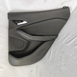 Forro Porta Traseira Direita Tracker 2020 2021 2022/..