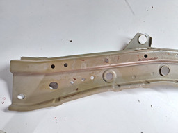 TRAVESSA INFERIOR RADIADOR NISSAN MARCH 2011 A 2017