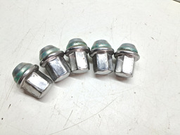 JOGO PARAFUSO PORCA RODA CHEVROLET TRACKER 1.0 2020 A 2024