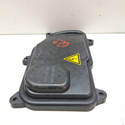 TAMPA VEDAÇÃO FAROL DIREITO AUDI Q3 1.4 2015 A 2019